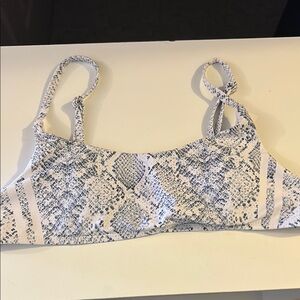 SHEIN Snakeskin Bikini Top with Adjustable Straps